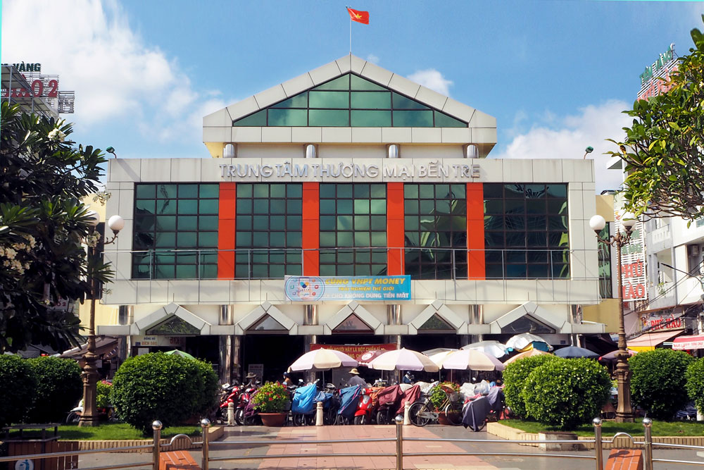 CHO-TRUNG-TAM-THUONG-MAI